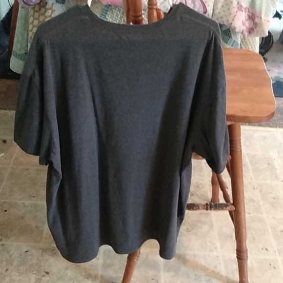 Shirt - Picture 3 of 4